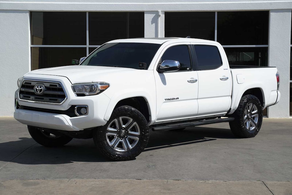 Used 2017 Toyota Tacoma Limited Double Cab 5 Bed V6 4x4 AT (SE) Truck