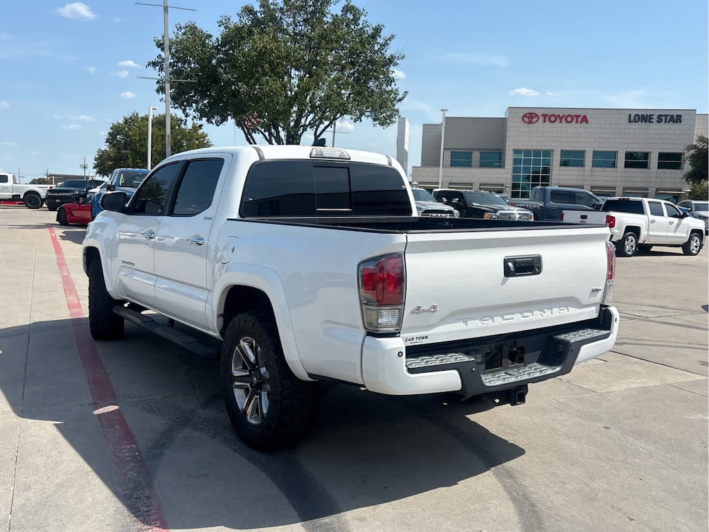 Used 2017 Toyota Tacoma Limited Double Cab 5 Bed V6 4x4 AT (SE) Truck