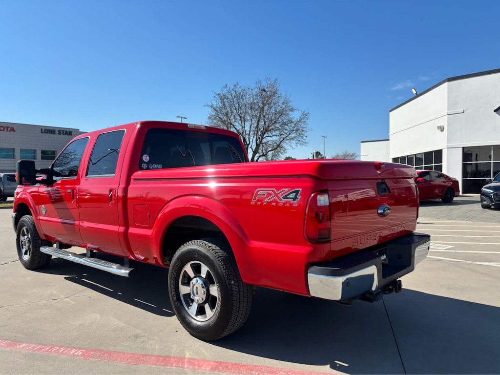 Used 2016 Ford Super Duty F-250 SRW Lariat 4WD Crew Cab 156 Truck