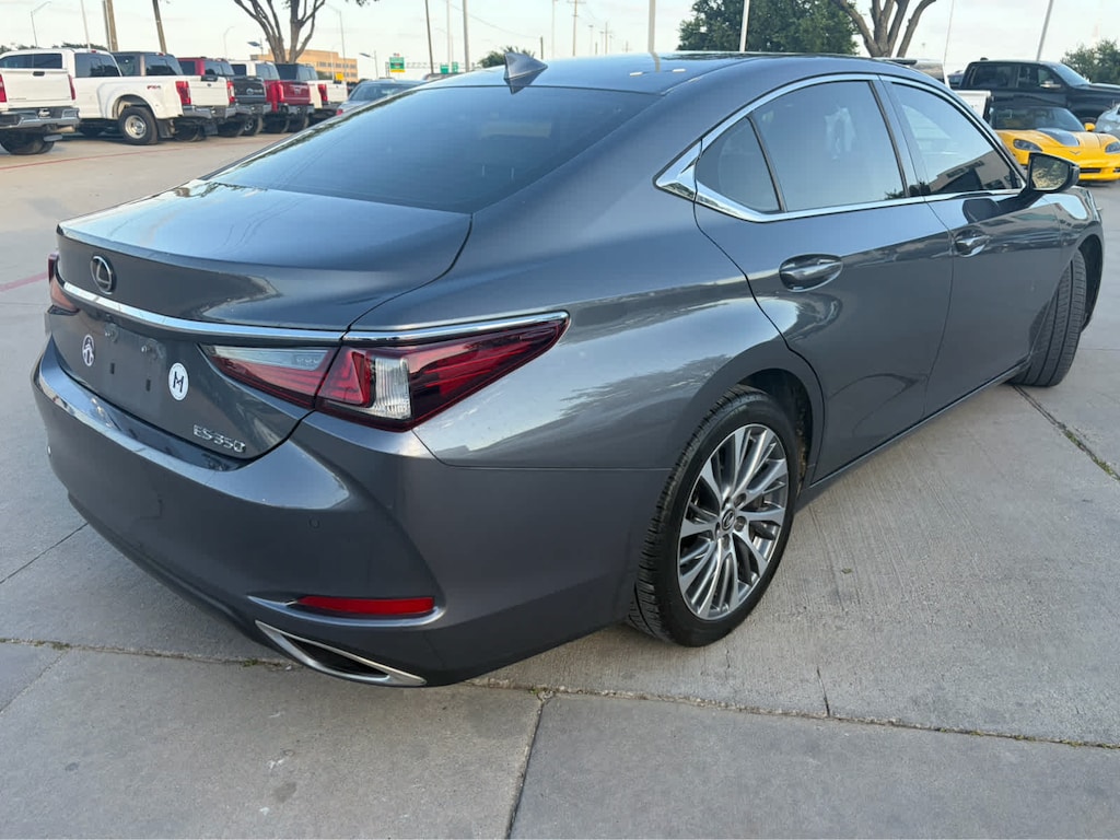 Used 2019 Lexus ES 350 Sedan