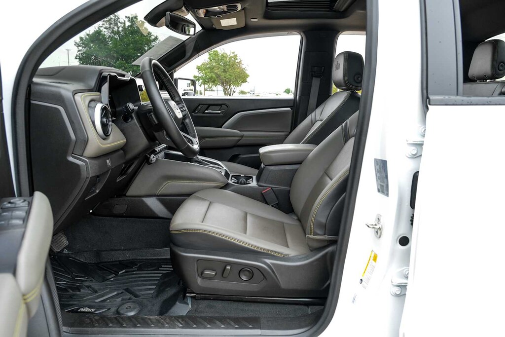 Used 2024 Chevrolet Colorado 4WD ZR2 Crew Cab Truck