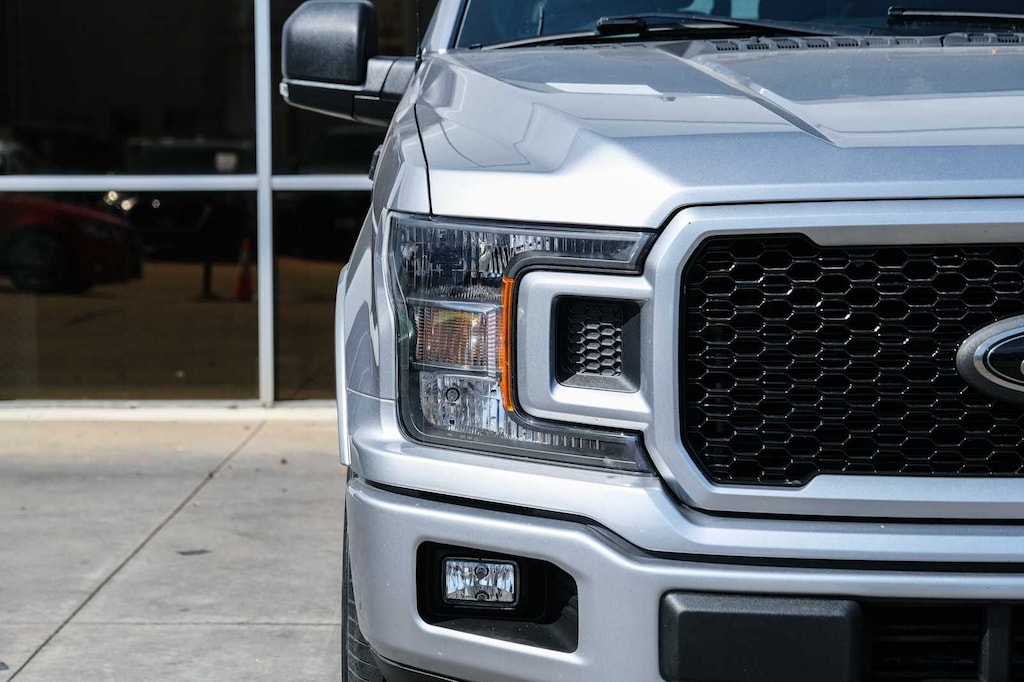 Used 2020 Ford F-150 XLT 2WD Supercrew 5.5 Box Truck