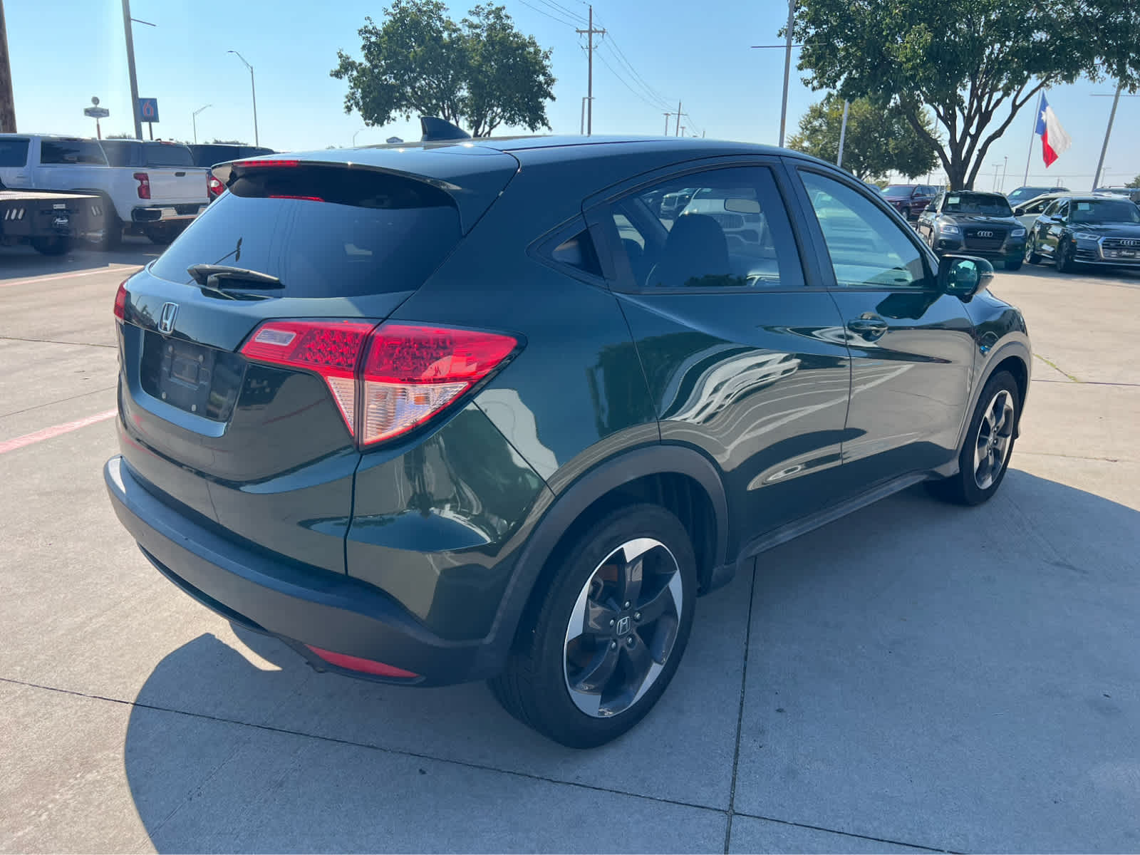 2018 Honda HR-V EX photo 3