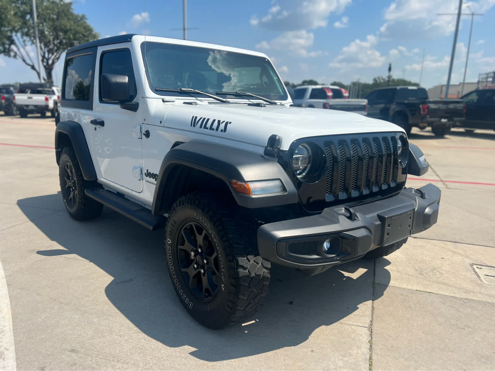2021 Jeep Wrangler Willys photo 3