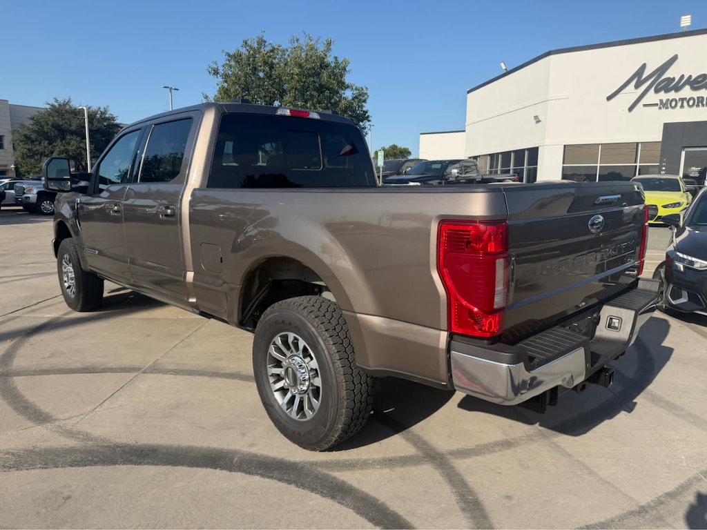 Used 2022 Ford Super Duty F-250 Pickup Lariat 4WD Crew Cab 6.75 Box Truck