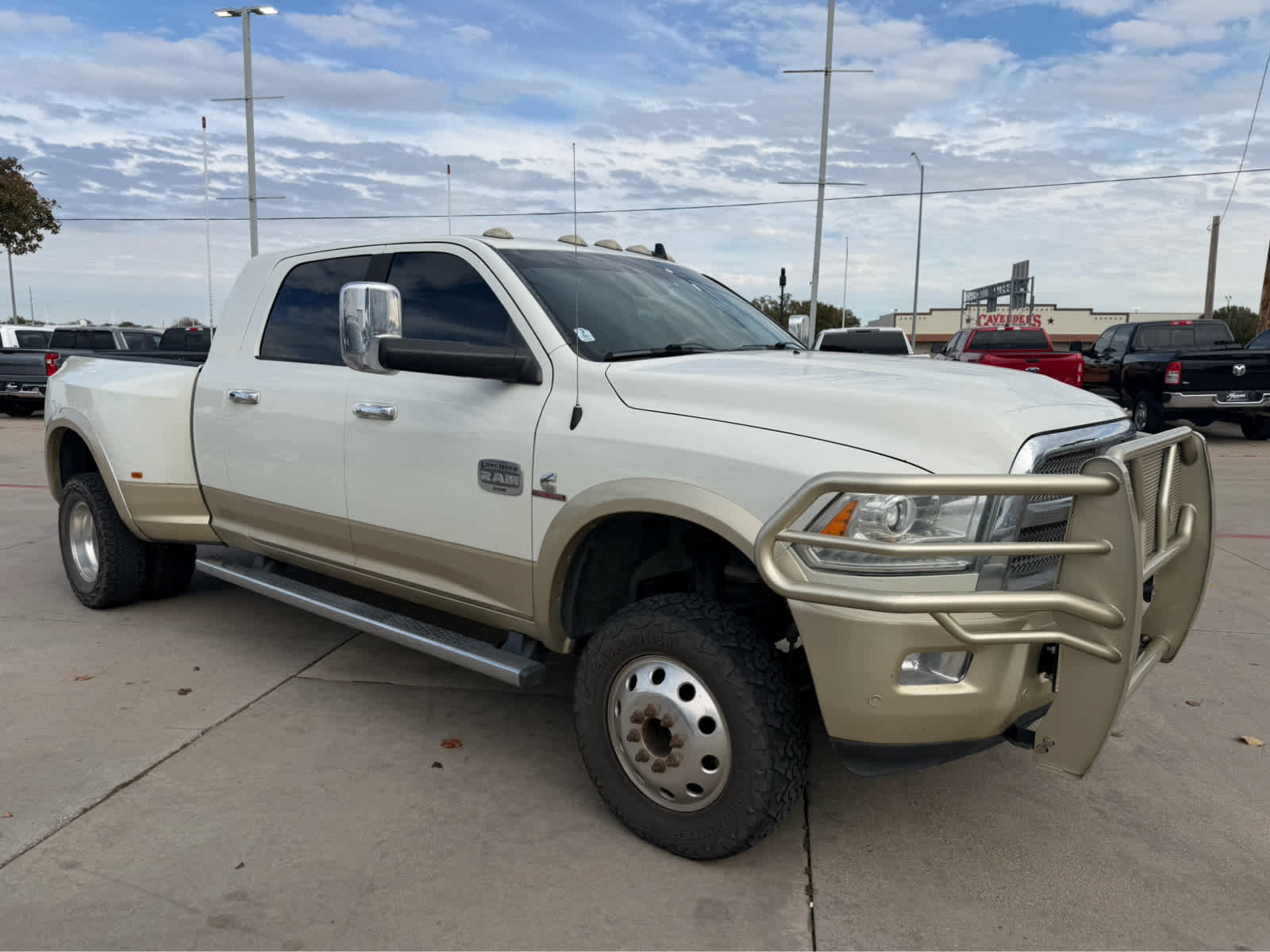 2016 Ram 3500 Longhorn photo 4