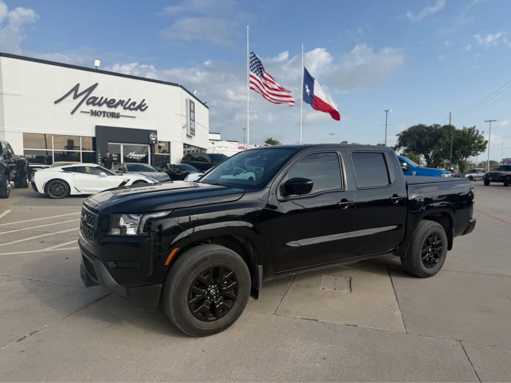 Used 2022 Nissan Frontier SV Crew Cab 4x2 Auto Truck