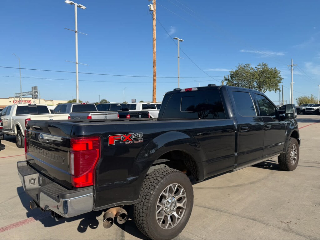 Used 2022 Ford Super Duty F-250 Pickup Lariat 4WD Crew Cab 6.75 Box Truck
