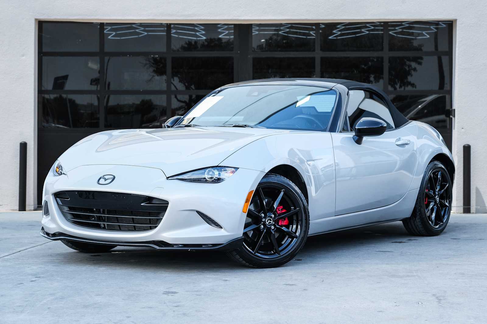2023 Mazda MX-5 Miata Club