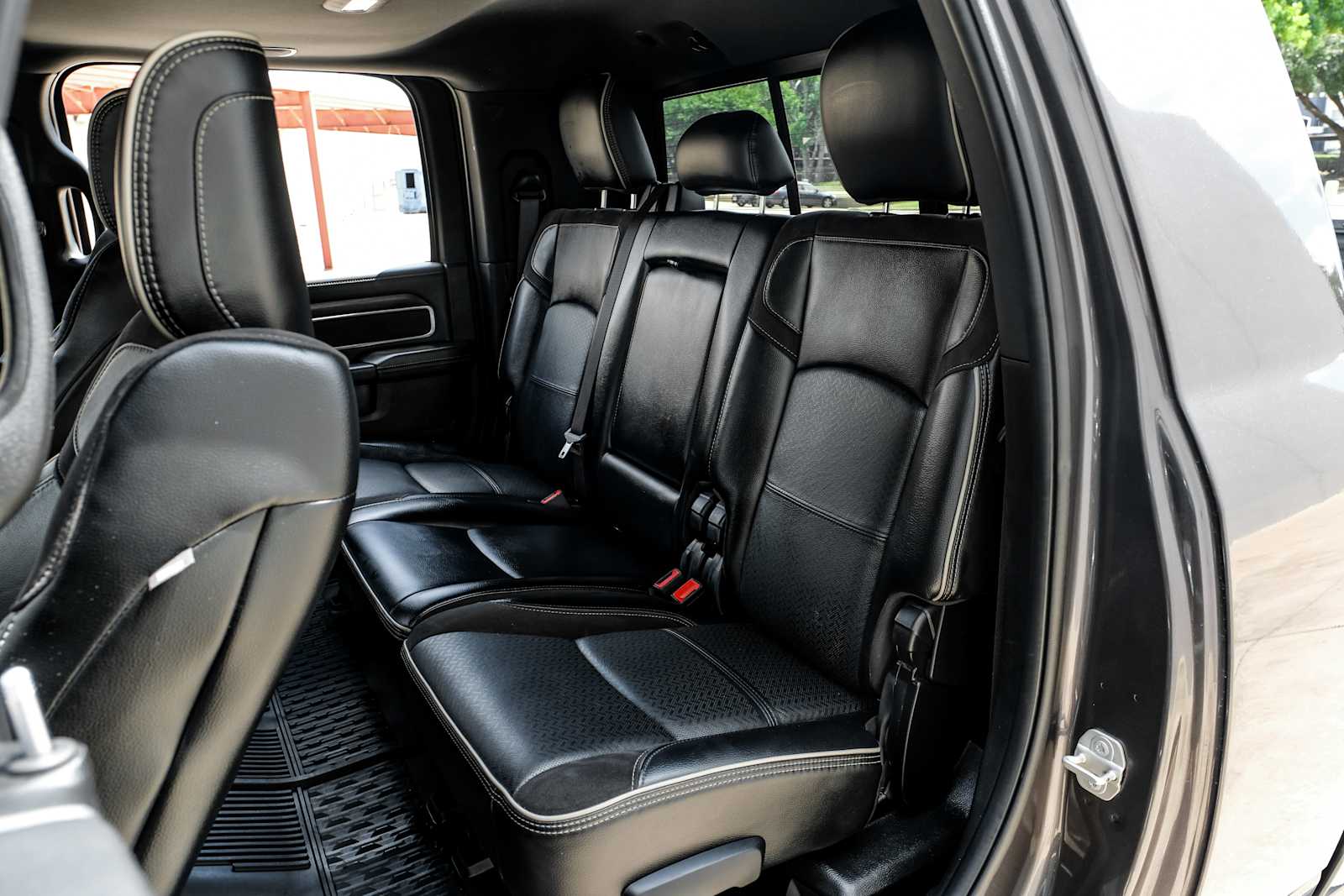 2024 RAM Ram 3500 Pickup Laramie - Photo 34