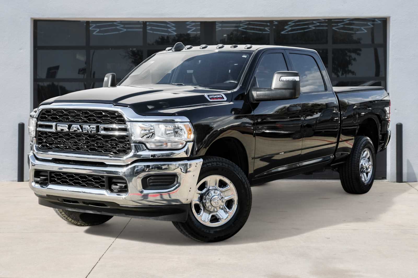 2023 RAM Ram 2500 Pickup Tradesman's photo