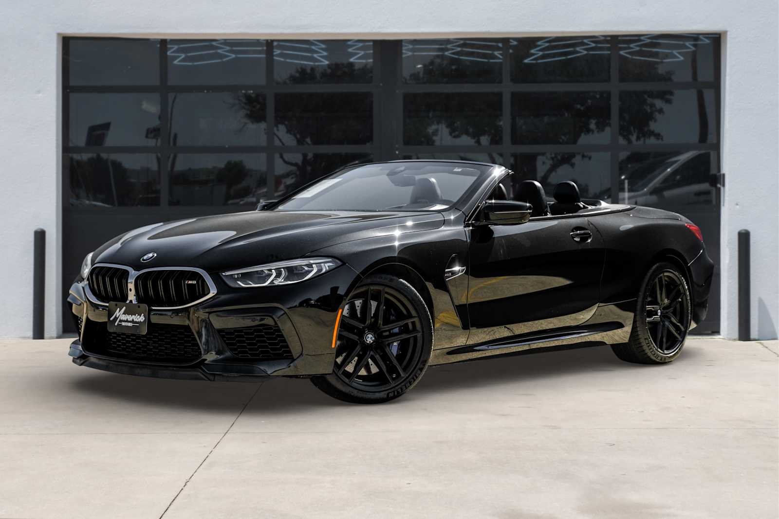 2020 BMW M8 Convertible Base