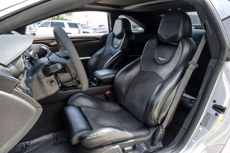 2012 Cadillac CTS Coupe photo 4