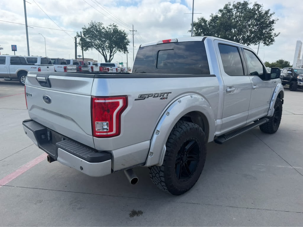 Used 2016 Ford F-150 XLT 4WD Supercrew 145 Truck