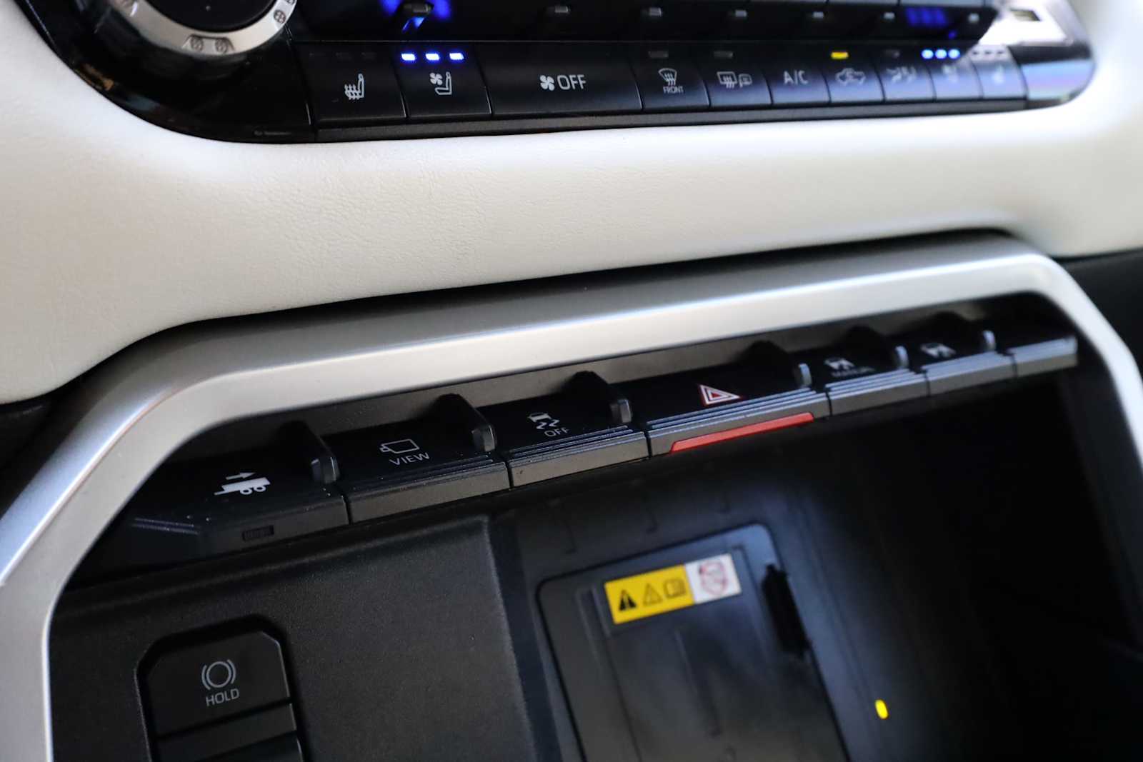 2022 Toyota Tundra Capstone - Photo 27