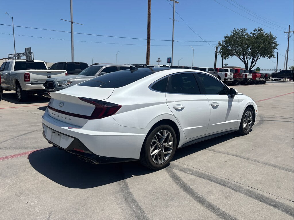 Used 2021 Hyundai Sonata SEL Sedan
