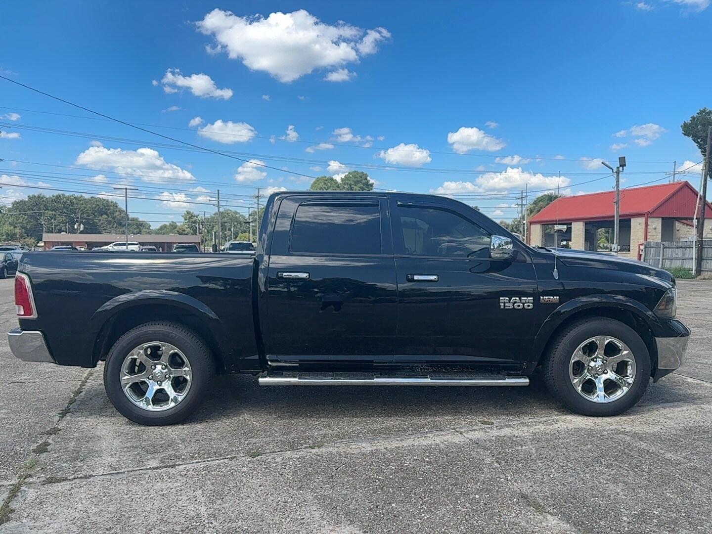 2013 Ram 1500 Laramie photo 4
