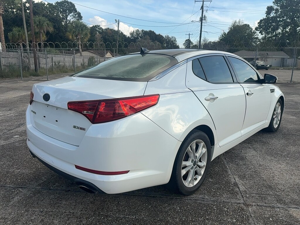 Used 2011 Kia Optima EX Sedan