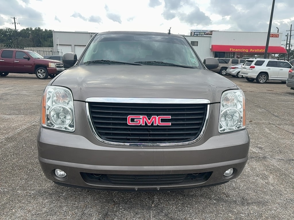 Used 2014 GMC Yukon XL SLT 2WD SLT