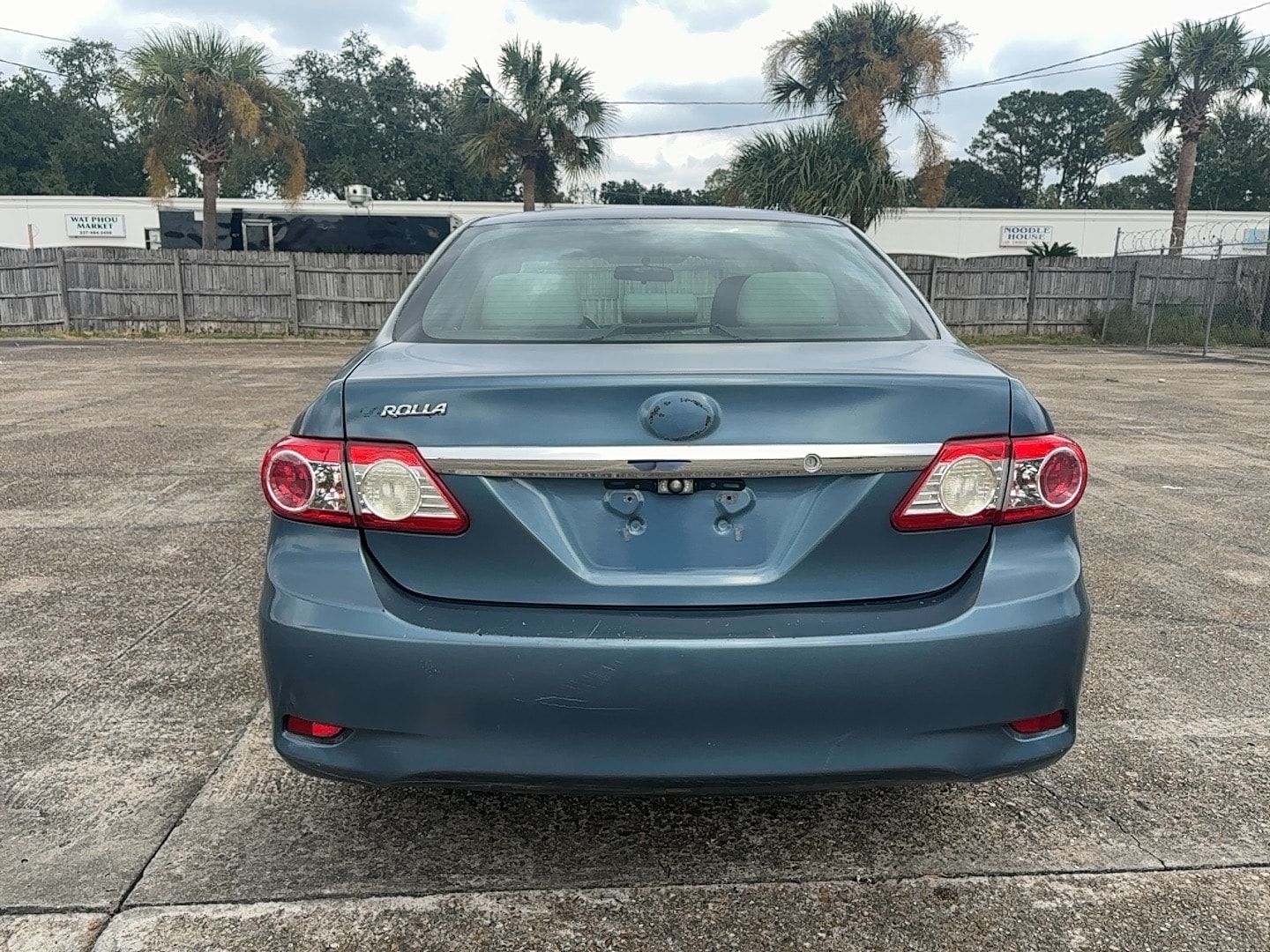 2013 Toyota Corolla L - Photo 6
