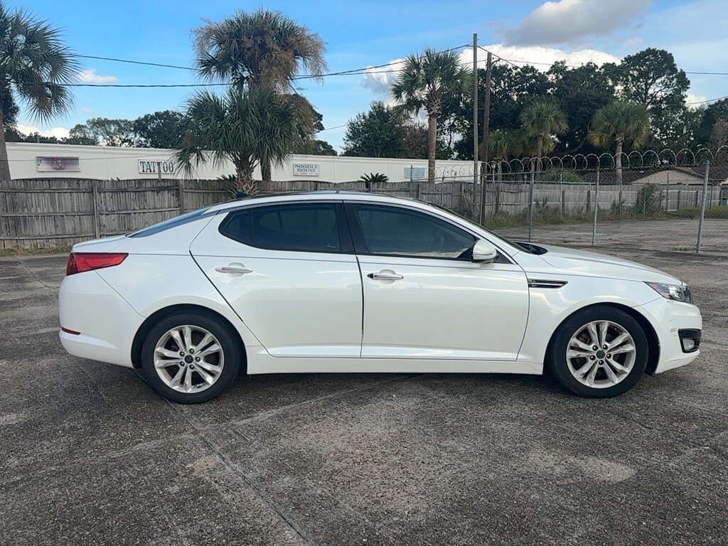 Used 2011 Kia Optima EX Sedan