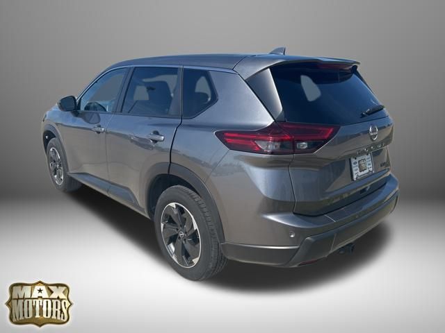 2024 Nissan Rogue SV photo 4