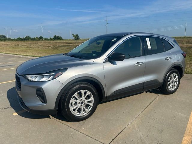 Used 2024 Ford Escape Active with VIN 1FMCU0GN5RUA06168 for sale in Kansas City