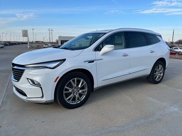 Used 2023 Buick Enclave Premium with VIN 5GAEVBKW3PJ137721 for sale in Kansas City