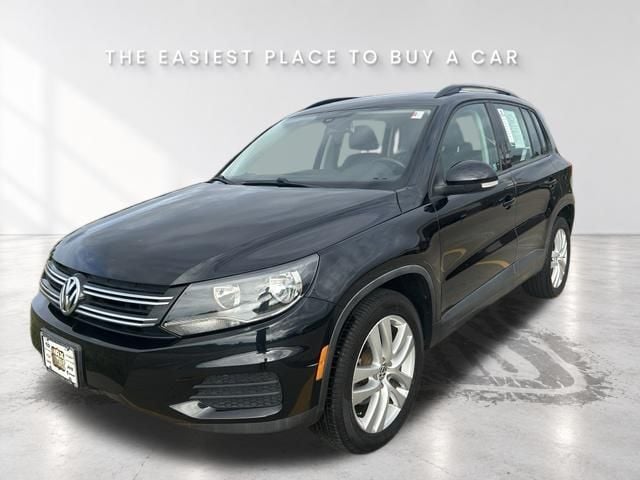 Used 2016 Volkswagen Tiguan S with VIN WVGBV7AX5GW601339 for sale in Kansas City