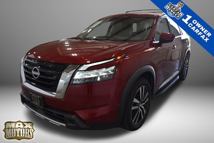 2023 Nissan Pathfinder Platinum SUV