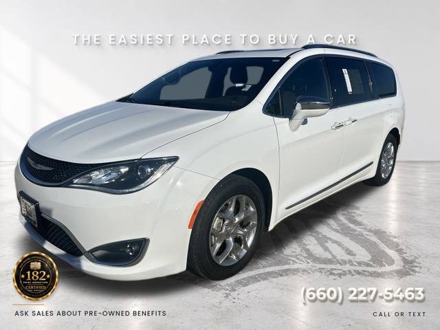 Used 2020 Chrysler Pacifica Limited with VIN 2C4RC1GG0LR258763 for sale in Kansas City