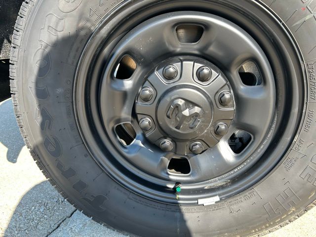 2026 RAM 2500 Tradesman - Photo 30