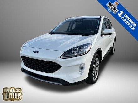 2022 Ford Escape Titanium SUV