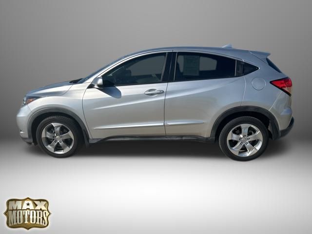 2016 Honda HR-V LX photo 3