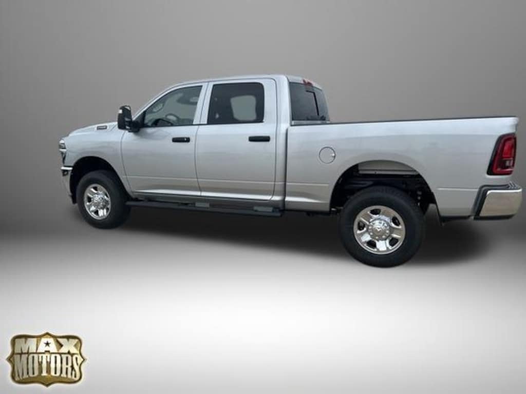 New 2026 Ram 2500 TRADESMAN CREW CAB 4X4 6'4 BOX Pickup