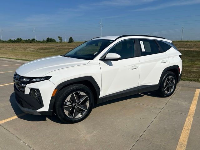 Used 2025 Hyundai Tucson SEL with VIN 5NMJB3DE1SH517008 for sale in Kansas City