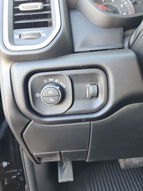 2026 RAM 3500 Big Horn - Photo 24