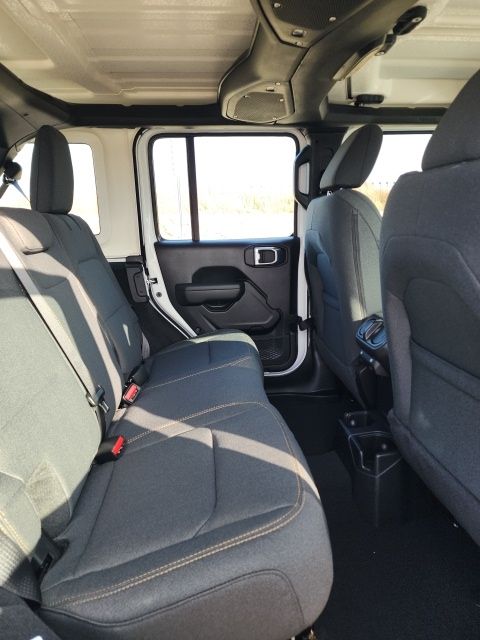 2026 Jeep Wrangler 4-Door Sport - Photo 36