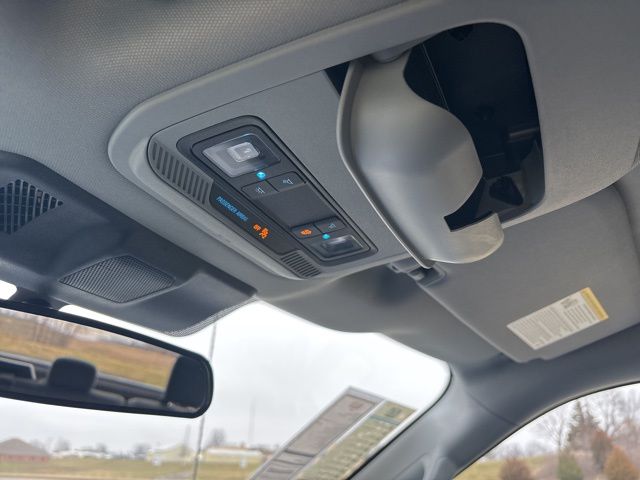 2025 Ford F-150 XLT - Photo 22
