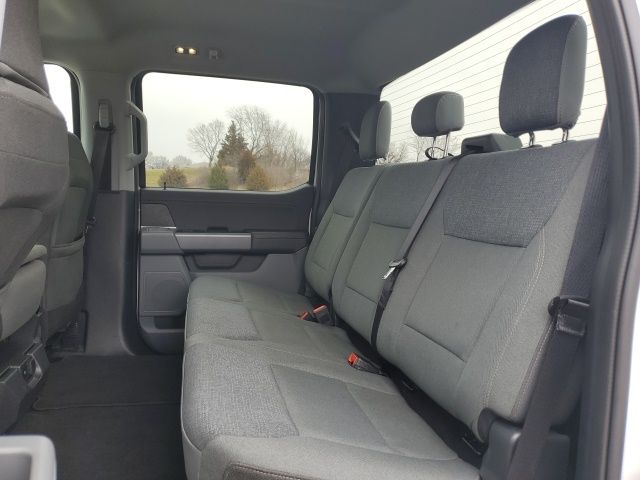 2025 Ford F-150 XLT - Photo 16
