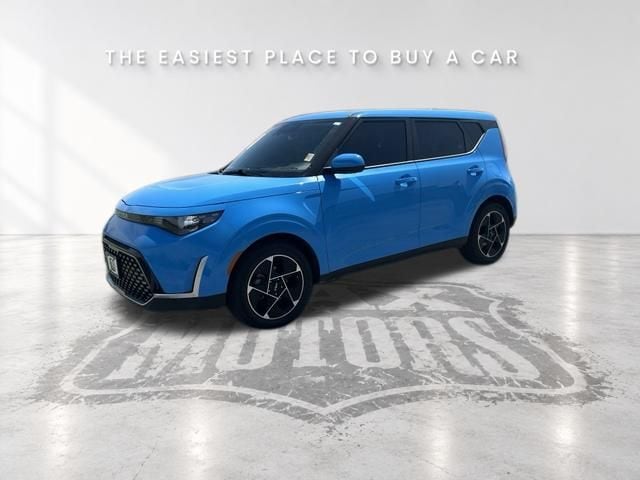 Used 2025 Kia Soul EX with VIN KNDJ33AU5S7272441 for sale in Kansas City