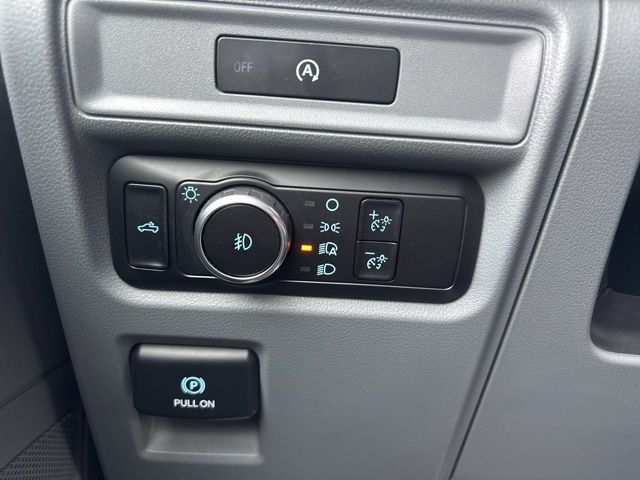 2025 Ford F-150 XLT - Photo 21