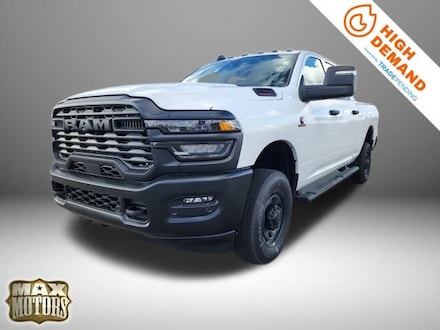 2026 Ram 2500 TRADESMAN CREW CAB 4X4 6'4 BOX Pickup