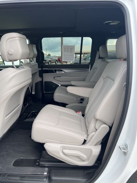 2026 Jeep Grand Wagoneer Base - Photo 21