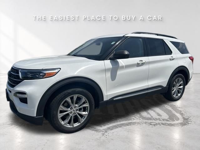 Used 2023 Ford Explorer XLT with VIN 1FMSK8DH6PGA13902 for sale in Kansas City