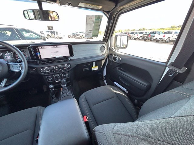 2026 Jeep Wrangler 4-Door Sport - Photo 41