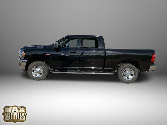 2024 Ram 3500 Tradesman photo 4
