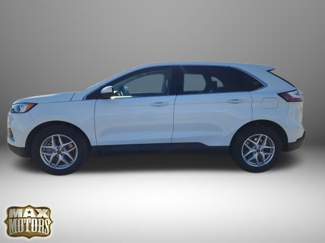 2024 Ford Edge SEL photo 2