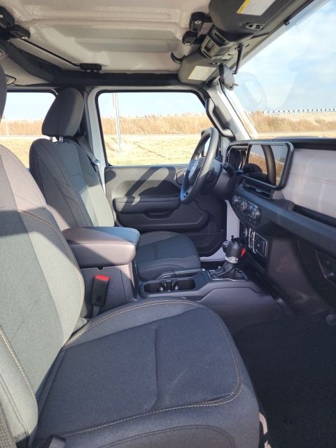 2026 Jeep Wrangler 4-Door Sport - Photo 38
