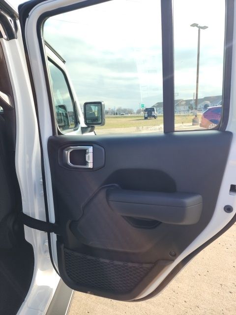 2026 Jeep Wrangler 4-Door Sport - Photo 35